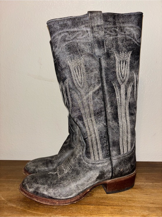 Macie Bean Shoes - Macie Bean Women’s Tall Flower Tulip Western Boot 9.5